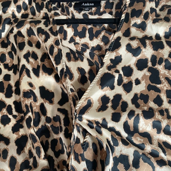 Aakaa Womens leopard print romper shorts - Picture 4 of 8